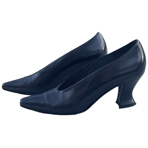 Via Spiga Black Leather Slip-On 3" Pump w/Hourglass Heel Perfect Condition 7.5AA - Picture 8 of 12